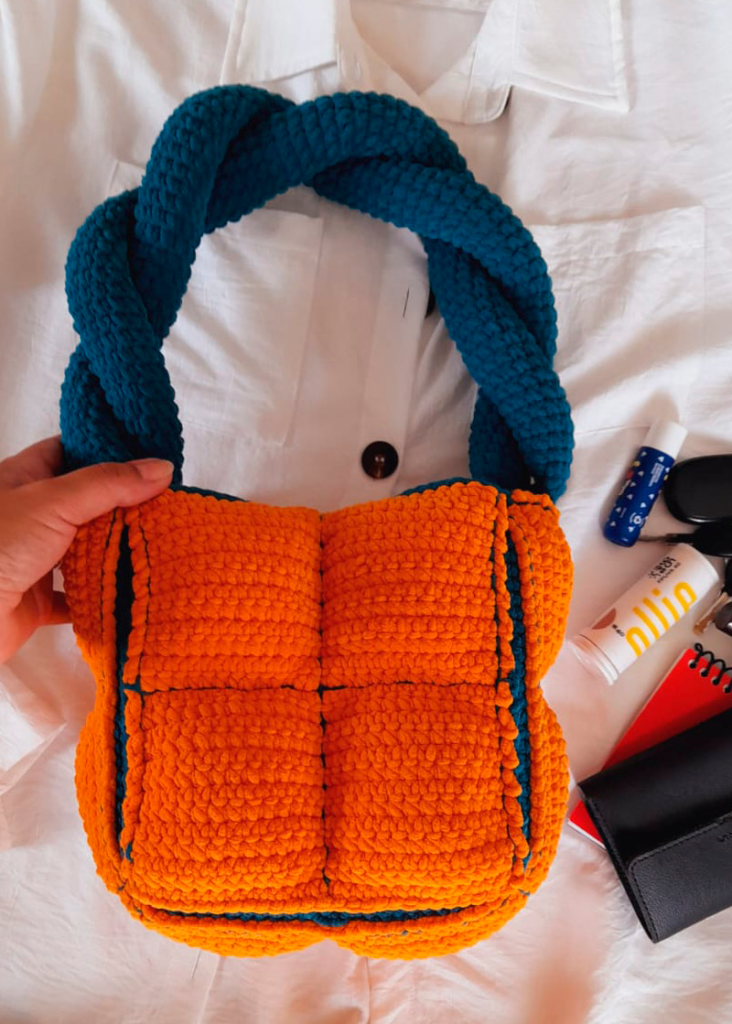 bolsa puffer em crochê